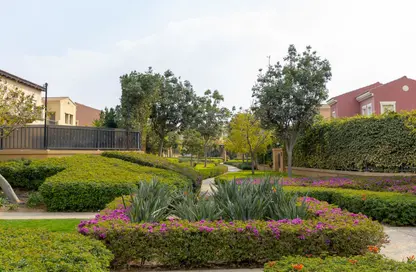 Villa - 3 Bedrooms - 3 Bathrooms for sale in Mivida - 5th Settlement Compounds - The 5th Settlement - New Cairo City - Cairo