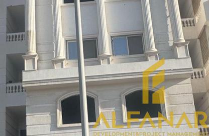 Apartment - 3 Bedrooms - 2 Bathrooms for sale in North Lotus - El Lotus - New Cairo City - Cairo