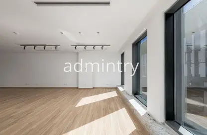 Office Space - 4 Bedrooms for rent in Park St. - Ring Road - The 5th Settlement - New Cairo City - Cairo