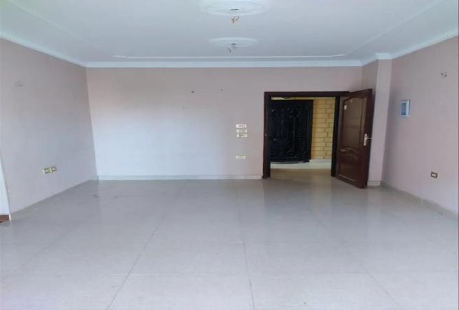 8624789 - Property Image 2