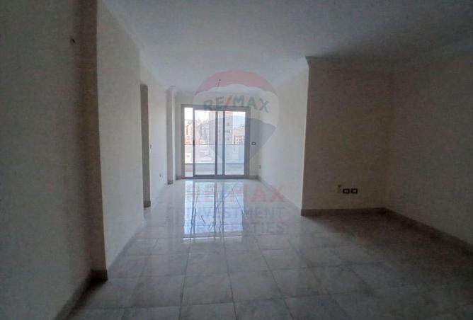 8644282 - Property Image 3