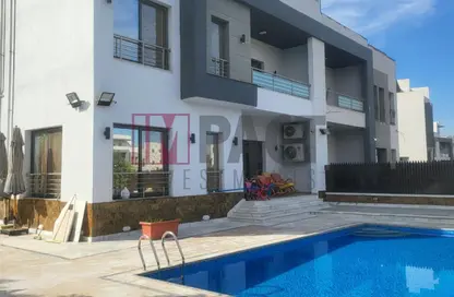 فيلا - 4 غرف نوم - 5 حمامات للبيع في مدينة وصال - كمبوندات الشروق - مدينة الشروق - القاهرة