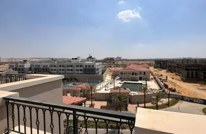 Apartment - 4 Bedrooms - 3 Bathrooms for rent in Village West - Sheikh Zayed Compounds - Sheikh Zayed City - Giza