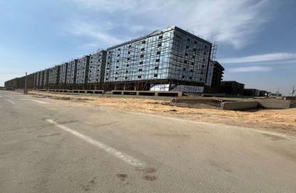 Office Space - Studio - 2 Bathrooms for sale in Isola Sheraton - El Saaqah St. - Sheraton Al Matar - El Nozha - Cairo