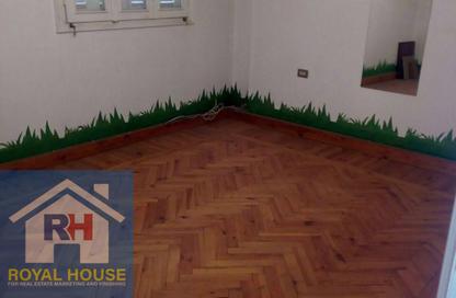 شقة - 3 - 2 للبيع في شارع مكرم عبيد - المنطقة السادسة - مدينة نصر - القاهرة