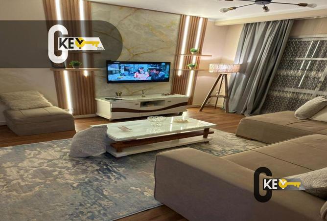 8708828 - Property Image 3