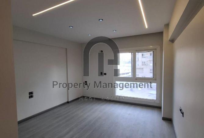 67220254 - صورة العقار 3