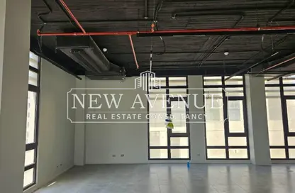 Office Space - Studio - 1 Bathroom for rent in District 5 - 5th Settlement Compounds - The 5th Settlement - New Cairo City - Cairo