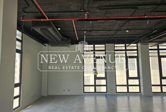 56251047 - Property Main Image