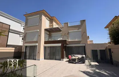 Villa - 4 Bedrooms - 4 Bathrooms for sale in Royal City - Sheikh Zayed Compounds - Sheikh Zayed City - Giza