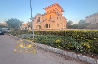 Villa - 6 - 5 for sale in Privado - Madinaty - Cairo