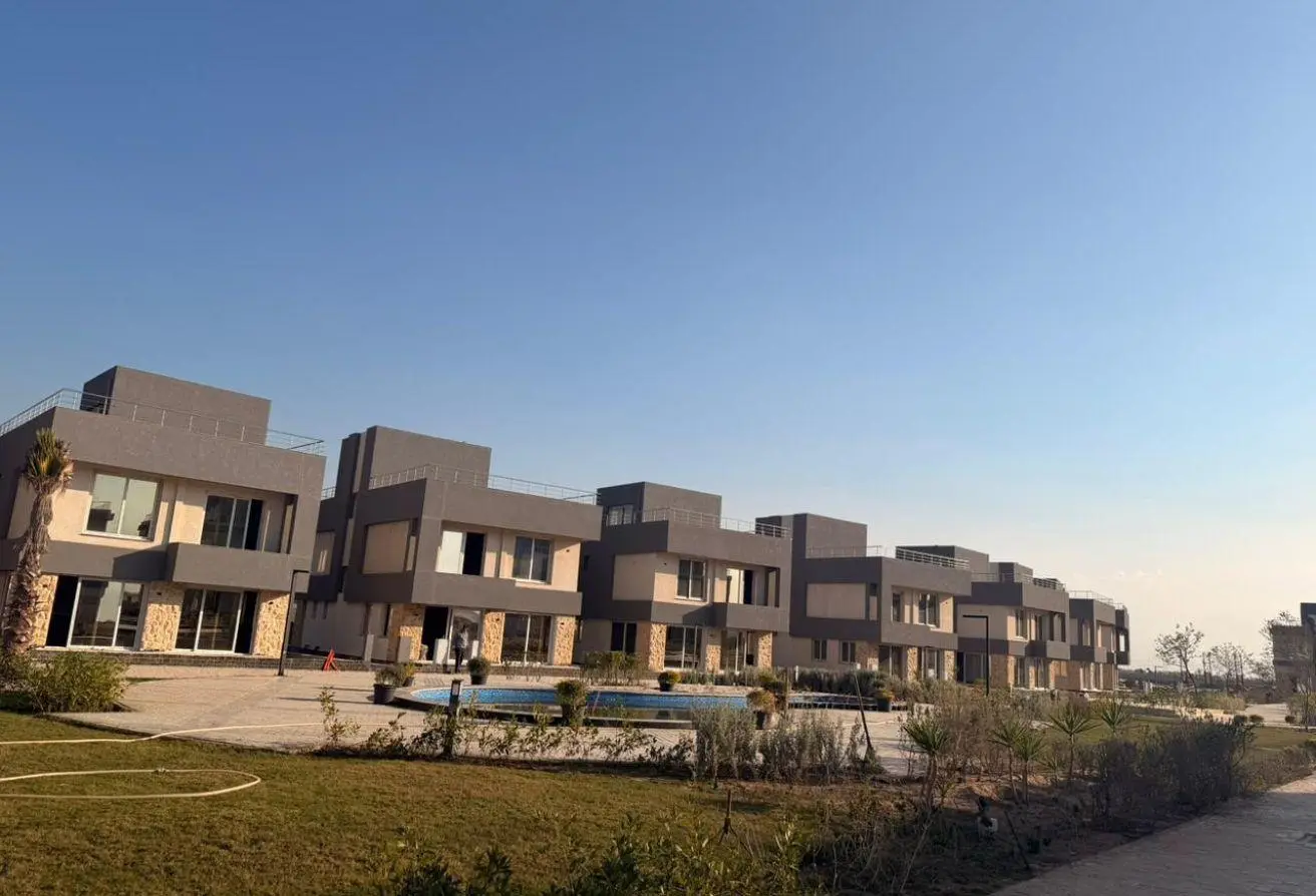 83401866 - Property Main Image