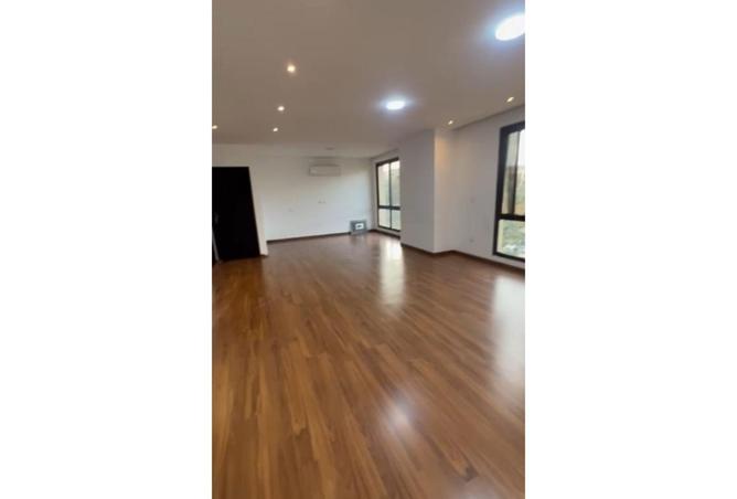 58005870 - Property Image 2