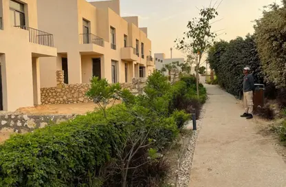 فيلا - 4 غرف نوم - 4 حمامات للبيع في أو ويست - كمبوندات 6 أكتوبر - مدينة 6 أكتوبر - الجيزة