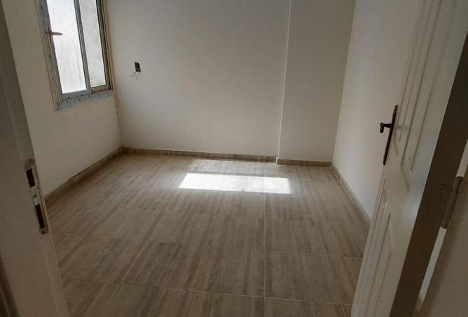 66437646 - Property Image 3