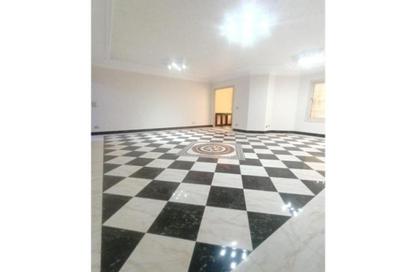 Apartment - 3 Bedrooms - 2 Bathrooms for sale in Zahraa El Maadi - Hay El Maadi - Cairo