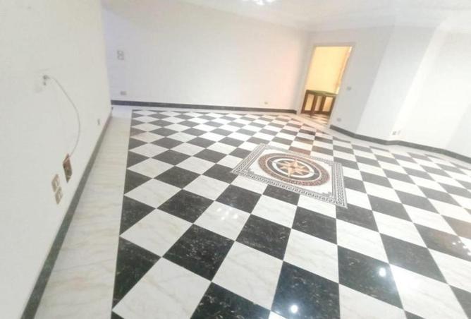72436199 - Property Main Image