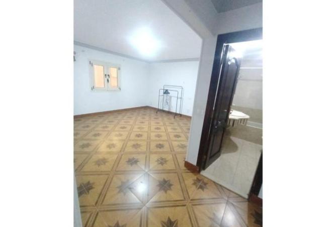 72436199 - Property Image 3