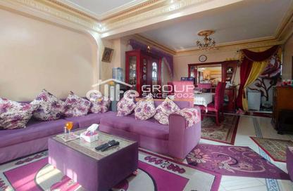 Apartment - 3 Bedrooms - 1 Bathroom for sale in Al Shahidah Om Saber St. - Ambrozo - Hadara - Hay Wasat - Alexandria