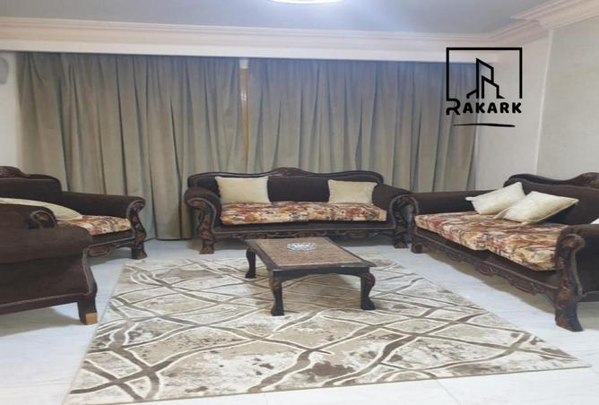 98821577 - Property Image 3