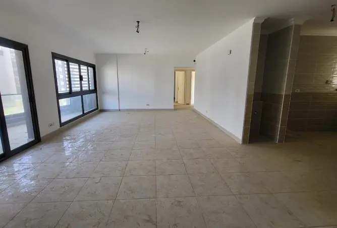 120360348 - Property Image 2