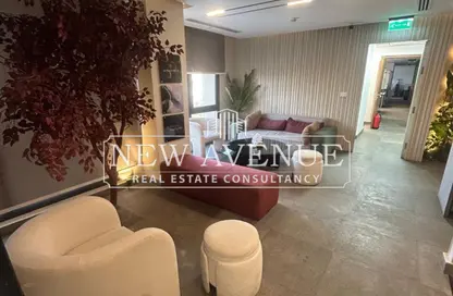 مساحات مكتبية - 4 غرف نوم - 2 حمامات للايجار في اركان بلازا - محور 26 يوليو - الشيخ زايد - الجيزة