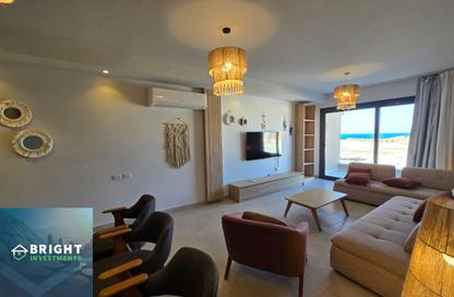 Chalet - 4 Bedrooms - 5 Bathrooms for sale in Hacienda White - Sidi Abdel Rahman - North Coast