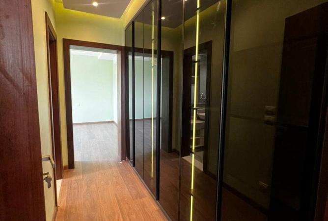 81300407 - Property Image 3