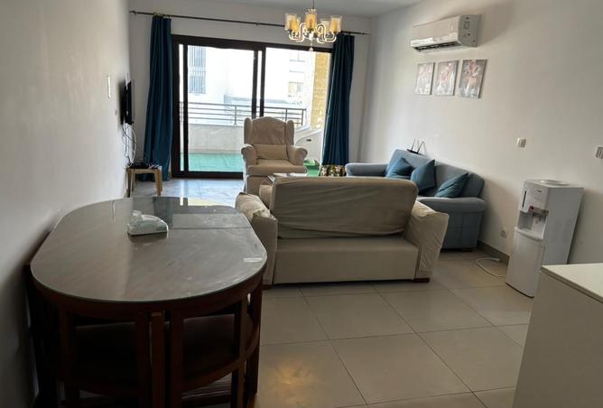 104050189 - Property Image 2