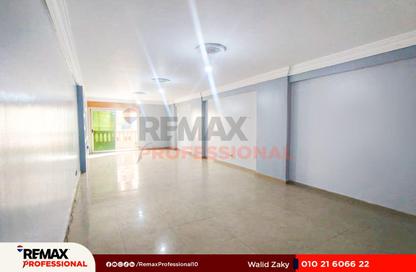 Apartment - 3 Bedrooms - 2 Bathrooms for sale in Youssef Fahmy Othman St. - Ibrahimia - Hay Wasat - Alexandria