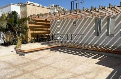 سطح - 1 حمام للايجار في ذا كورت ياردز - كمبوندات الشيخ زايد - الشيخ زايد - الجيزة