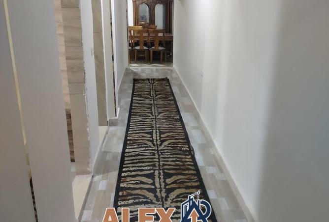101776468 - Property Image 3