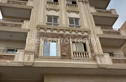 Apartment - 3 Bedrooms - 3 Bathrooms for sale in South Lotus - El Lotus - New Cairo City - Cairo