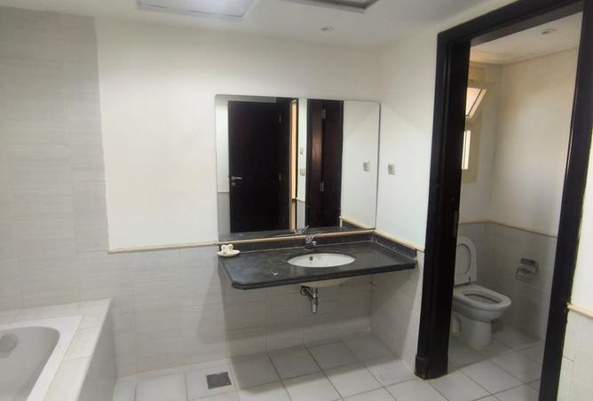 100087383 - Property Image 2