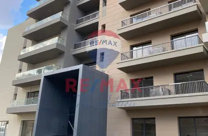 Apartment - 3 Bedrooms - 3 Bathrooms for sale in Swan Lake Residence - 5th Settlement Compounds - The 5th Settlement - New Cairo City - Cairo