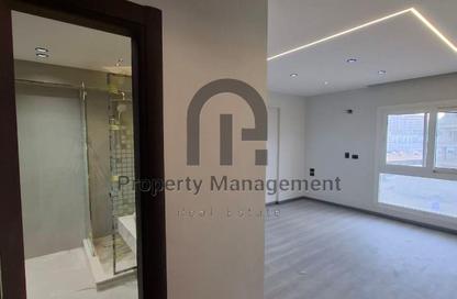 Apartment - 3 Bedrooms - 2 Bathrooms for rent in Mountain View iCity - 5th Settlement Compounds - The 5th Settlement - New Cairo City - Cairo