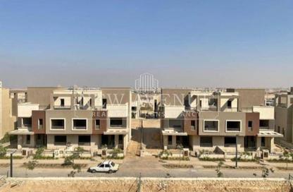 Twin House - 3 Bedrooms - 5 Bathrooms for sale in New Giza - Cairo Alexandria Desert Road - 6 October City - Giza