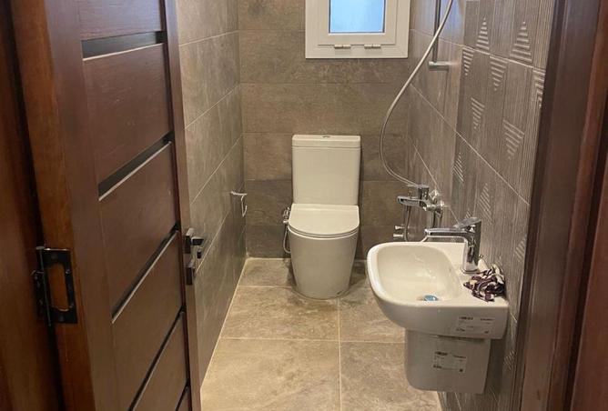 70877028 - صورة العقار 2