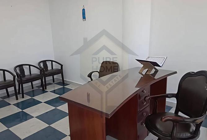 105166027 - Property Image 2