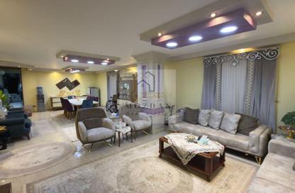 Apartment - 4 Bedrooms - 3 Bathrooms for sale in 3rd Sector - Zahraa El Maadi - Hay El Maadi - Cairo