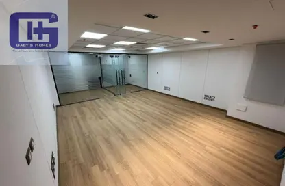 Office Space - 1 Bedroom - 1 Bathroom for rent in Hyde Park Business District Mall - South Teseen St. - The 5th Settlement - New Cairo City - Cairo