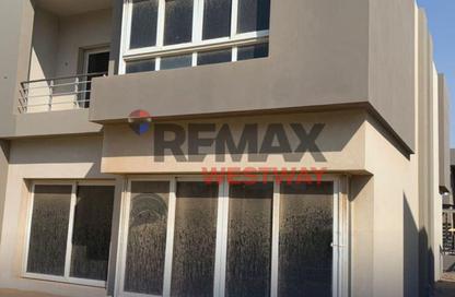 Twin House - 4 Bedrooms - 3 Bathrooms for sale in Etapa - Sheikh Zayed Compounds - Sheikh Zayed City - Giza