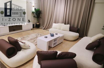 Twin House - 4 Bedrooms - 5 Bathrooms for rent in Madinaty - Cairo