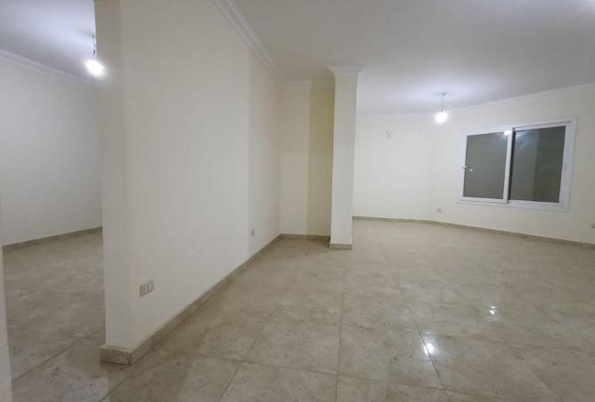 8691501 - Property Image 3