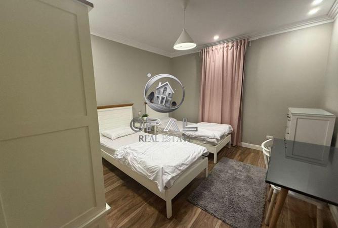 98551312 - Property Image 3