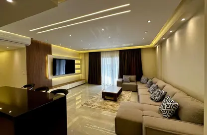 شقة - 2 غرف نوم - 2 حمامات للايجار في B12 - مدينتي - القاهرة