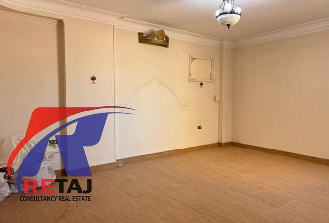 57742379 - Property Image 3