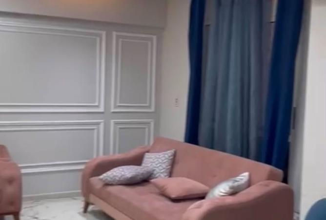 98833658 - Property Image 2