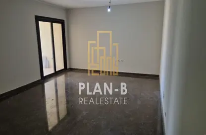 شقة - 2 غرف نوم - 3 حمامات للايجار في أو ويست - كمبوندات 6 أكتوبر - مدينة 6 أكتوبر - الجيزة