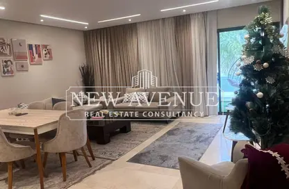 Apartment - 2 Bedrooms - 2 Bathrooms for sale in Lake View Residence - 5th Settlement Compounds - The 5th Settlement - New Cairo City - Cairo